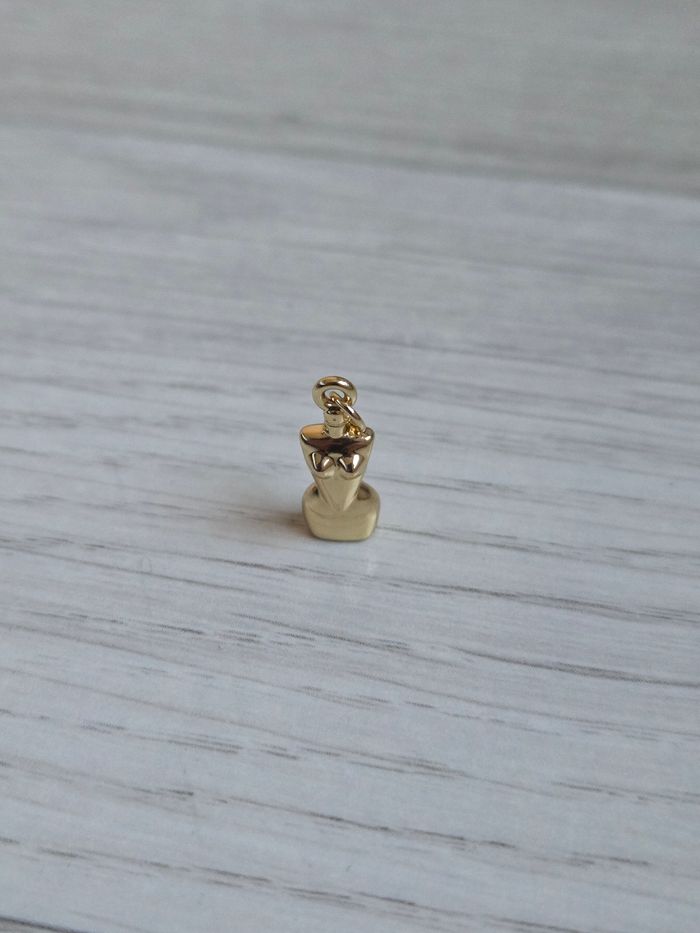 Pendentif Jean-Paul Gaultier Divine