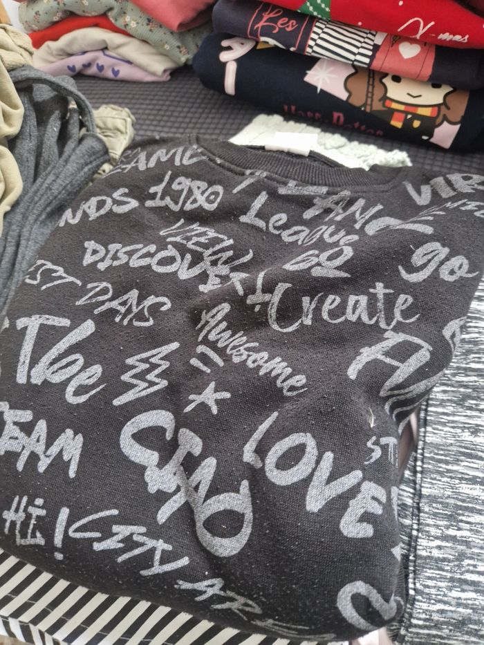 Lot vetements fille 10 ans - photo numéro 7