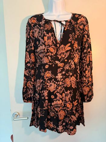 Robe fleurie manche longue Forever21