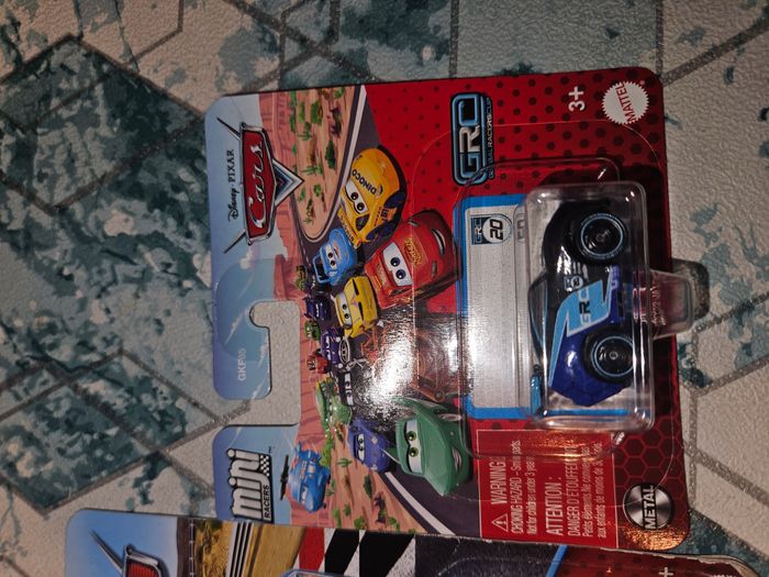 voitures cars Mattel neuves Disney Pixars neuves - photo numéro 3