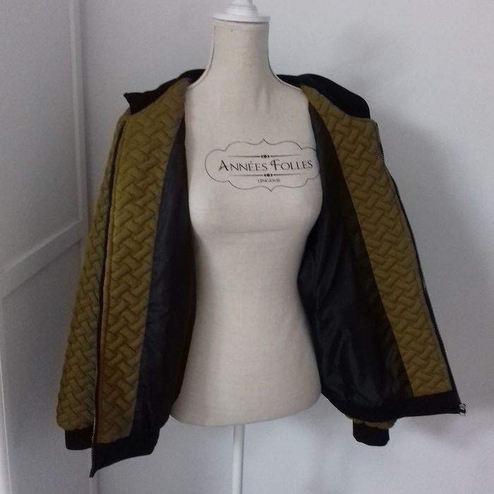 BLOUSON MATELASSE VERT OLIVE CAPUCHE NOIRE - T.XL - - photo numéro 6