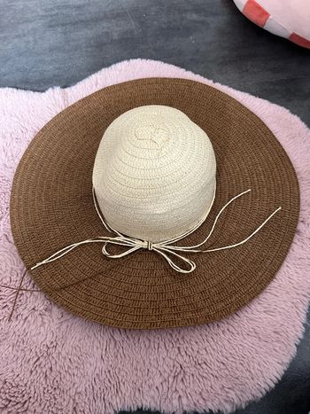 Chapeau en paille