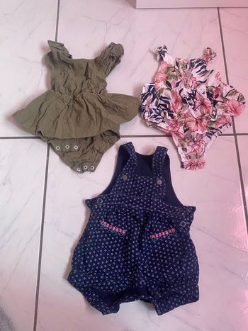 Lot 19 robes 3 mois fille