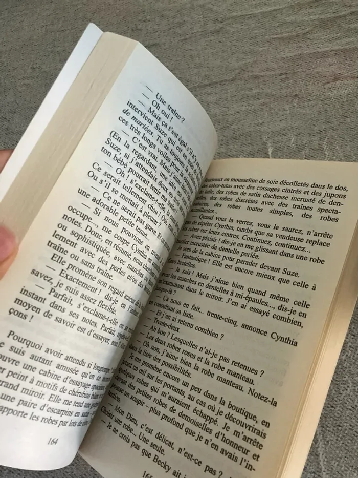 Sophie Kinsella – L’Accro du Shopping dit oui - photo numéro 5