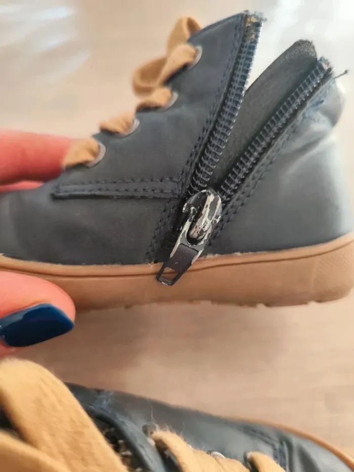 Chaussures bleu marine 20 - photo numéro 4