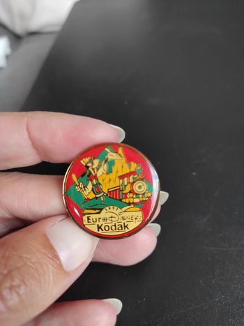 Pin's Euro Disney