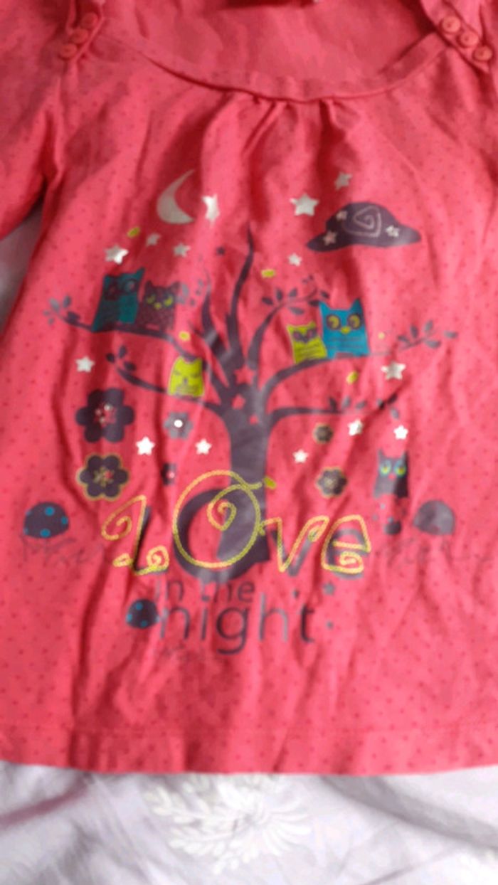 Haut rose 5 ans - photo numéro 2