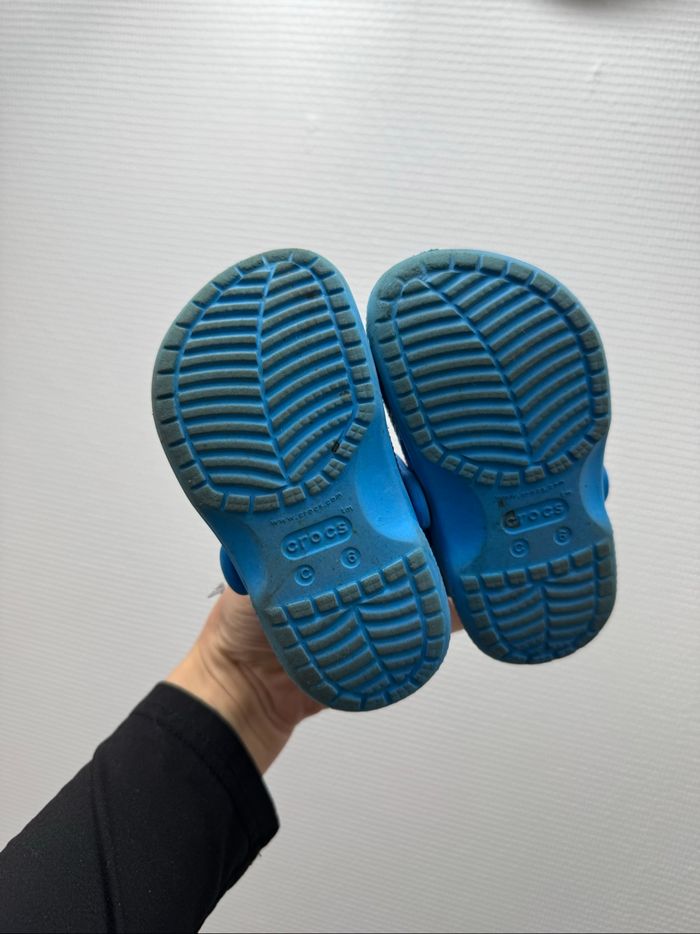 Crocs bleu - photo numéro 3