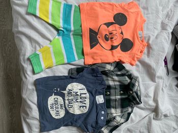 Lots de vêtement 1 mois