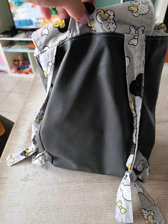 Sac a dos  Minnie - photo numéro 2