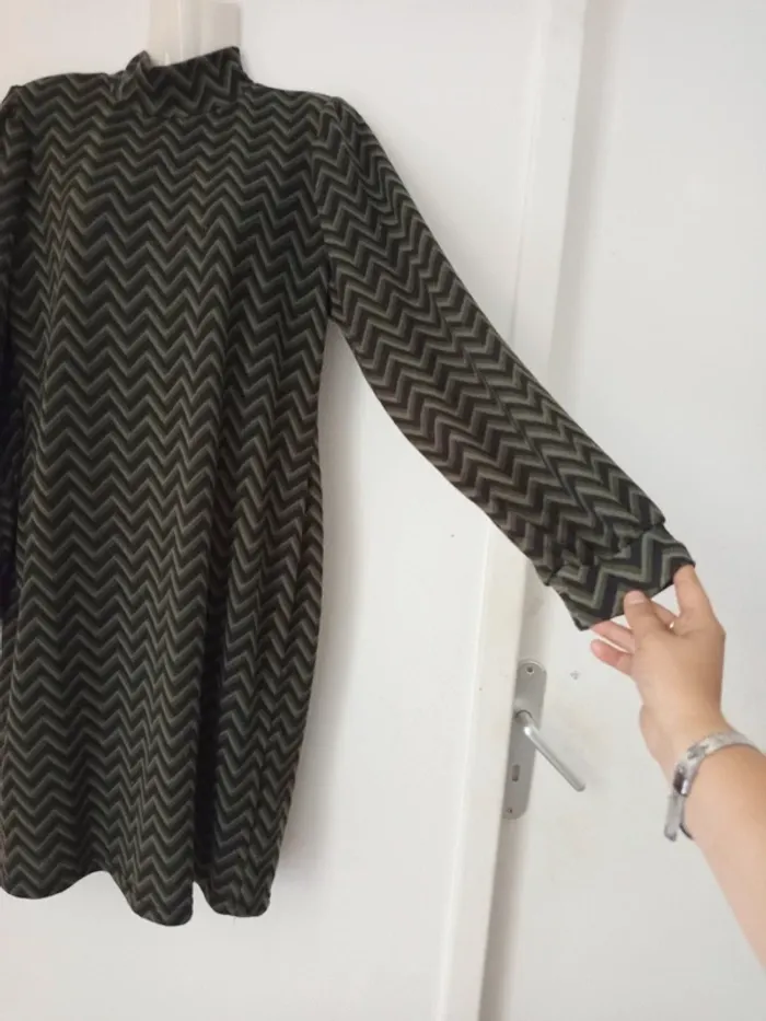 Robe pull col roulé femme - photo numéro 2