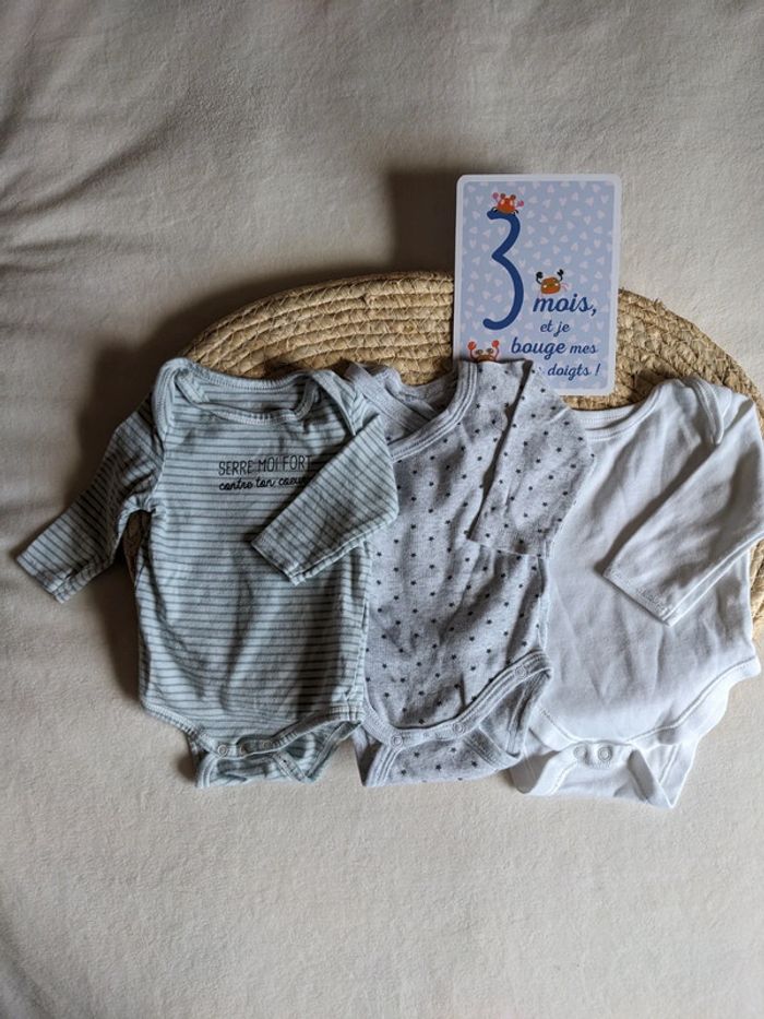 3 bodys manches longues 3 mois