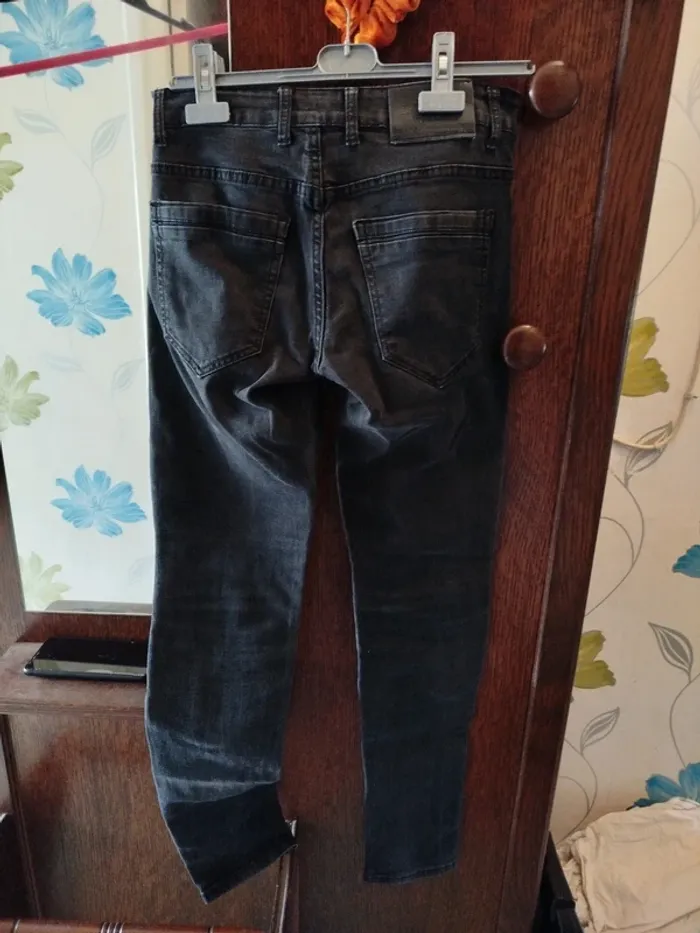 Jeans 30 - photo numéro 2