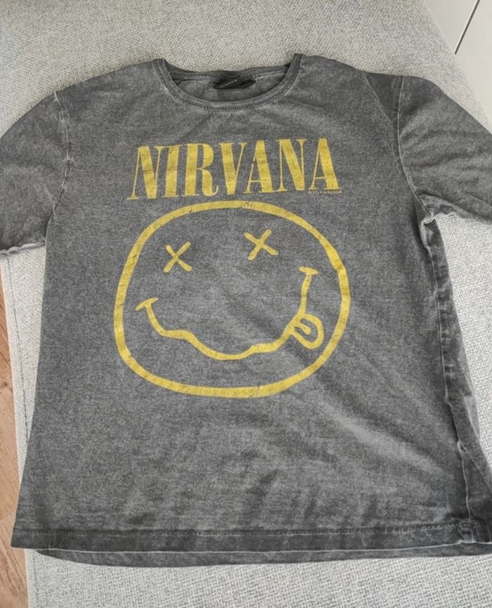 T-shirt nirvana fille 14 ans. - photo numéro 2