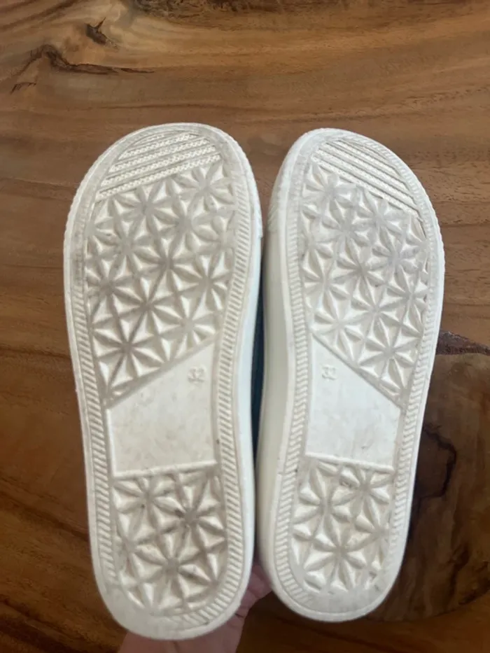 Paire de baskets basses - photo numéro 3
