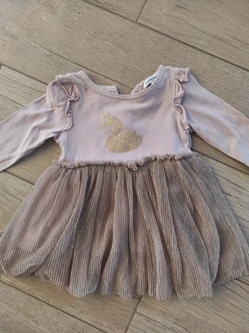 Robe manche longue jupe en tulle cygne 9 mois