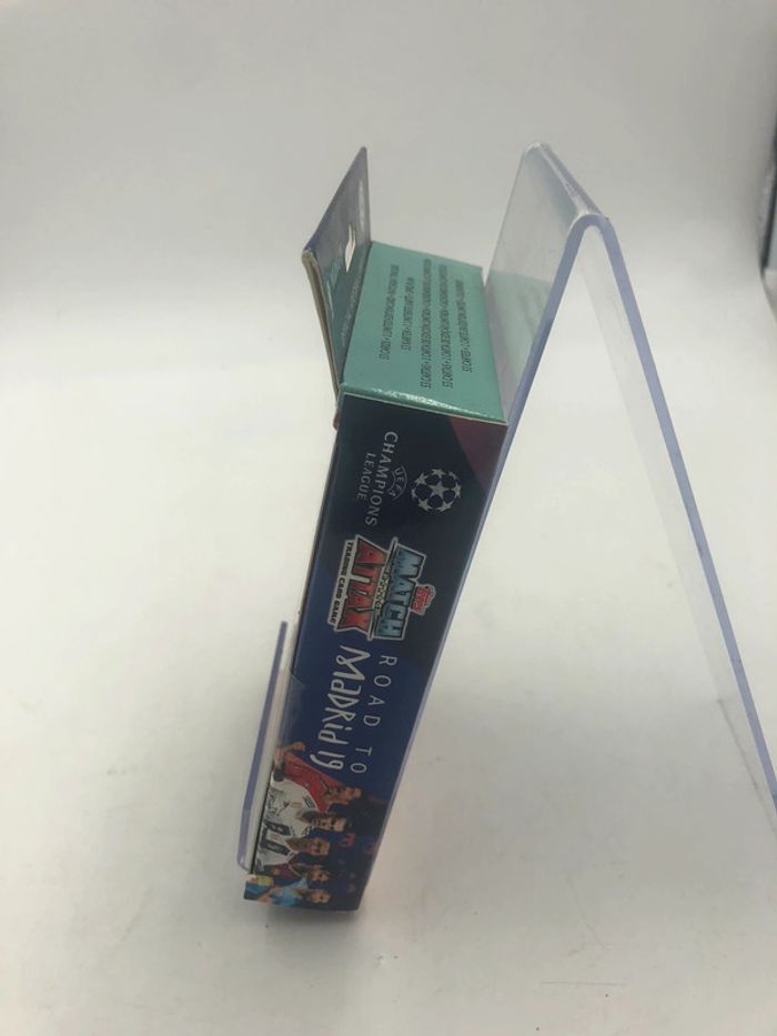 Coffret de cartes Topps Match Attax Road to Madrid 2019 UEFA Champions League 2/4 neuf - photo numéro 3