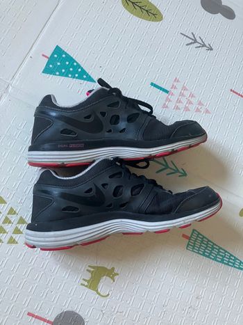 Baskets sneakers tennis running Nike