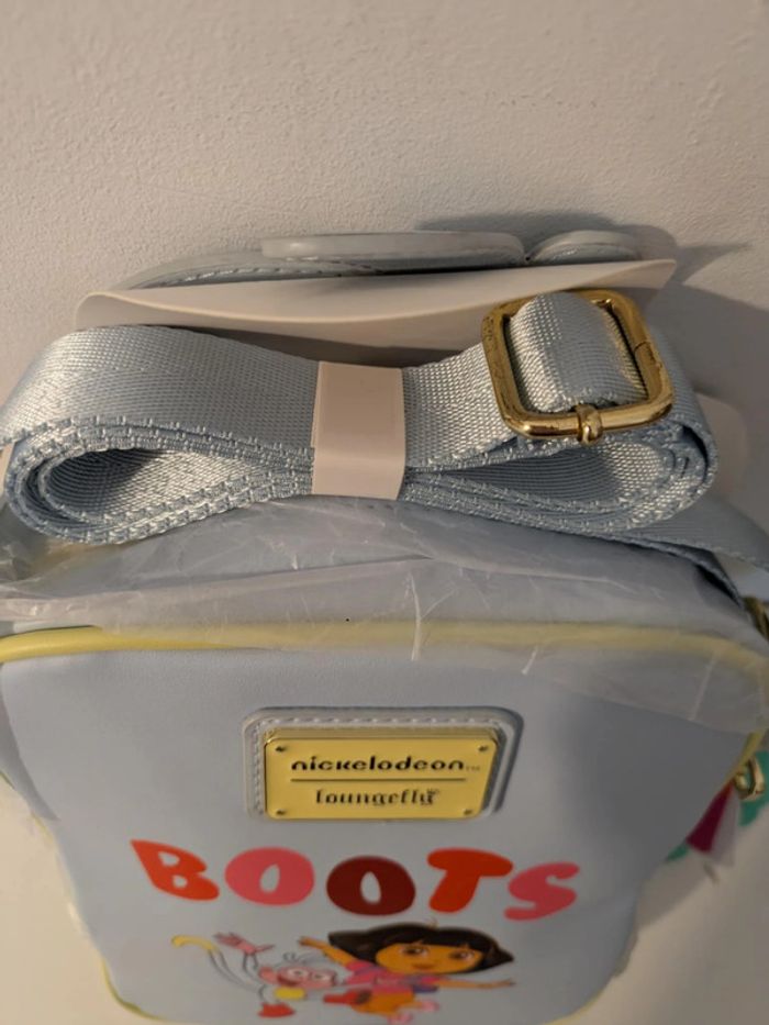 Loungefly sac à bandouliere Dora l'exploratrice "Babouche " - photo numéro 9
