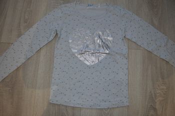 Tee shirt manches longues coeurs 8 ans