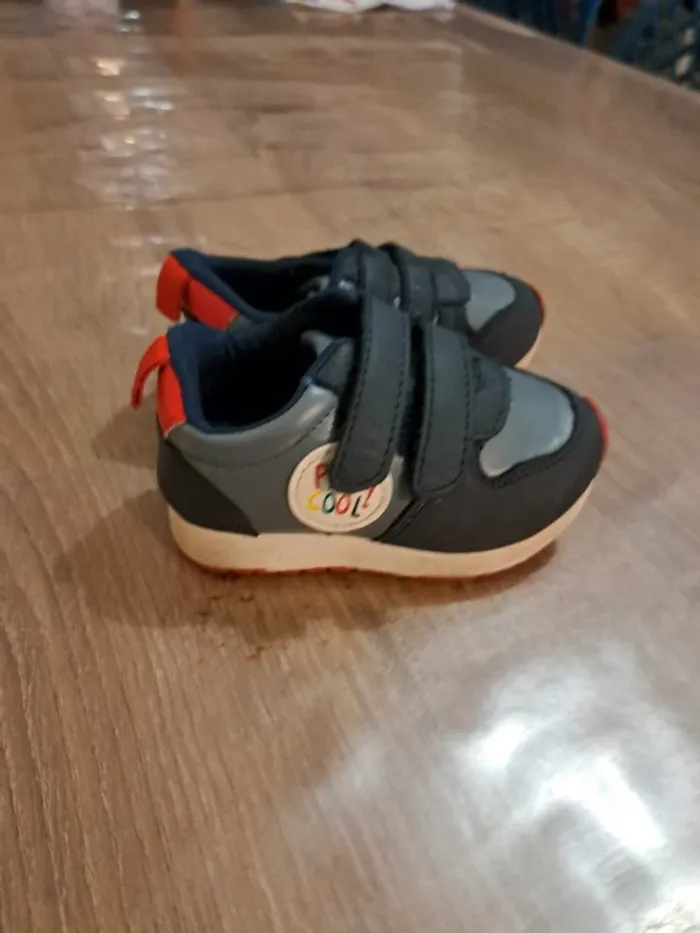 Baskets In Extenso grise et rouge taille 18 - photo numéro 2