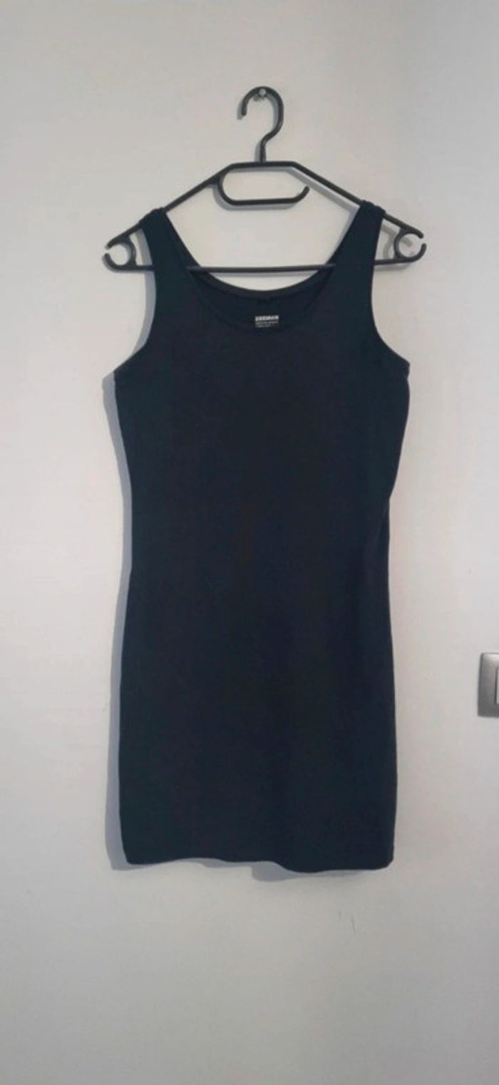 Robe courte
