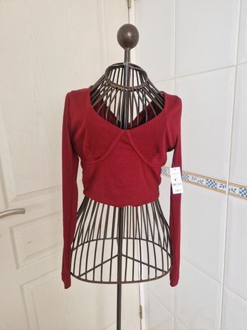 Neuf jolie crop top bordeau femme ardene taille S/36