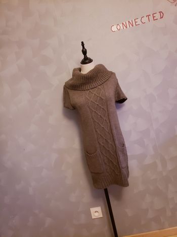 Robe pull 🎀 taille 3 2€