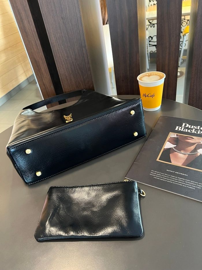 Yves Saint Laurent  HOBO - photo numéro 7