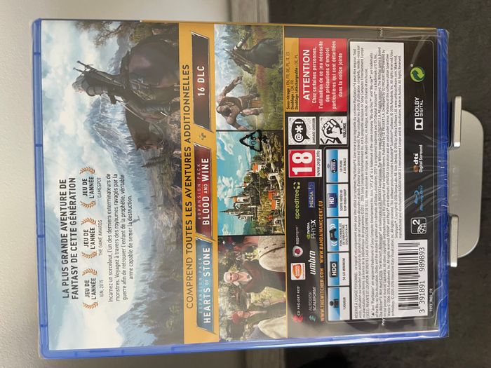 The Witcher 3 Wild Hunt GOTY PS4 - photo numéro 2