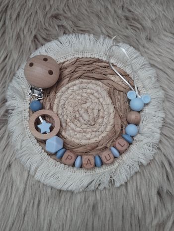 Attache tétine personnalisée