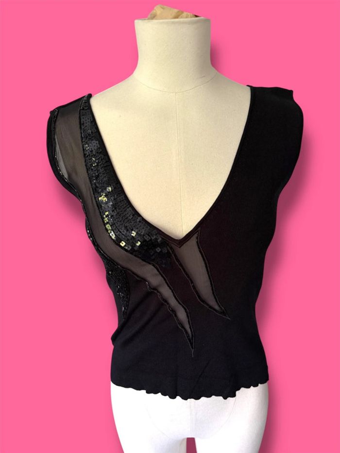 Haut perles et sequins