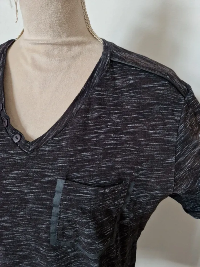 Tee shirt noir chiné poche, boutons, homme gemo taille L - photo numéro 2