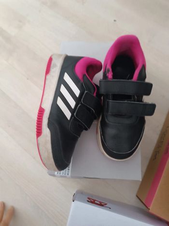 Baskets adidas t29
