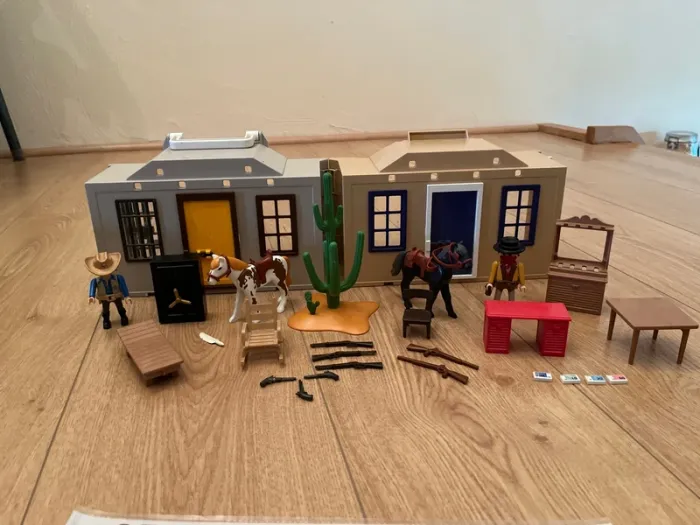 Playmobil, western