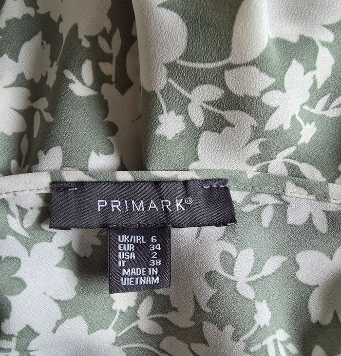 Primark Top Caraco Fluide Motif Fleuri Vert et Blanc 34 - photo numéro 4
