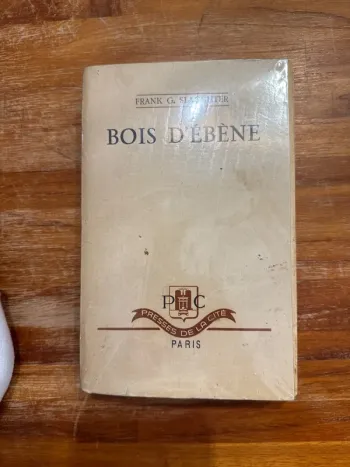 Livre bois d’ébène livre ancien