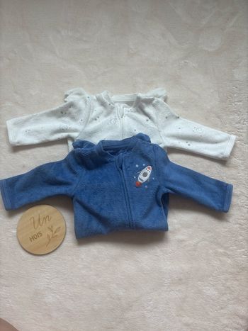 2 pyjamas 1 mois