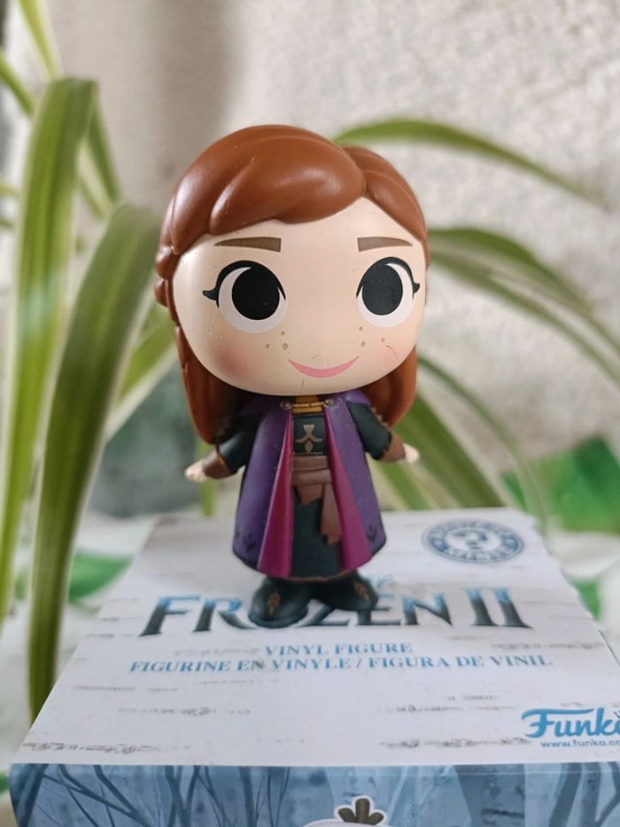 Figurine funko Anna reine des neiges