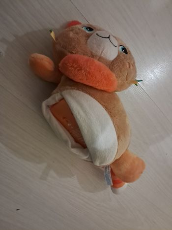 Clementoni Baby Kitty 59402 Peluche Chaton endormi et câlinant