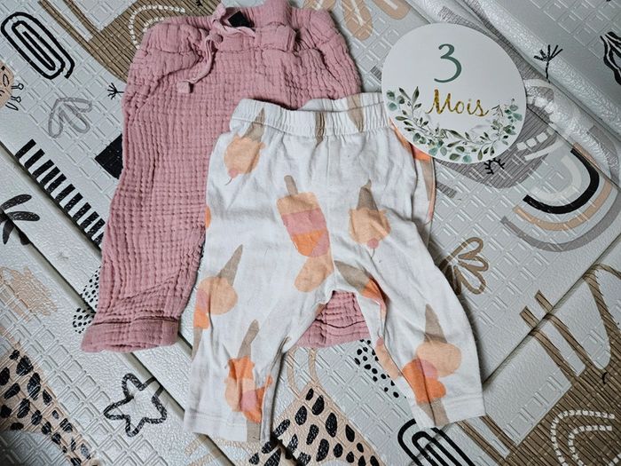Lot 2 pantalons été 3 mois