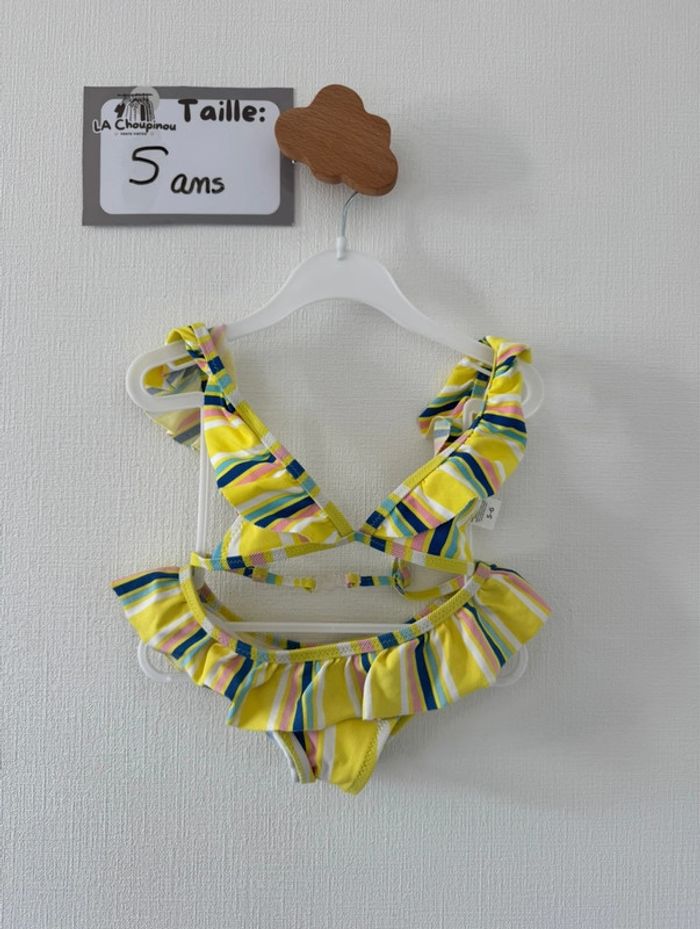 Maillot de bain 2 pièces - taille 5/6 ans 🌸