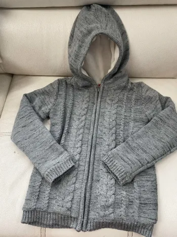 Gilet épais intérieur polaire zippé taille 10 ans en très bon état "tissaia "