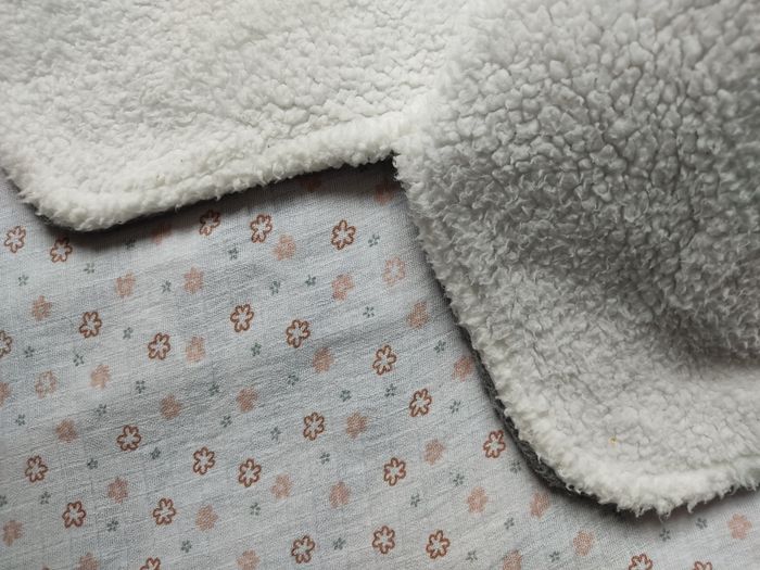 Manteau/poncho gris polaire Punkidz - Taille 8 ans - Très bon état - photo numéro 7