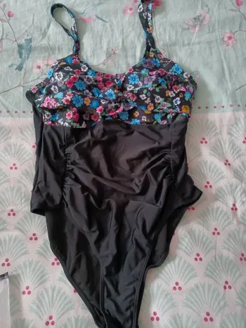 Maillot de bain 1 pièce 2XL