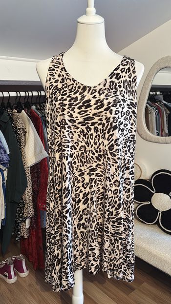 Robe léopard fluide H&M T36