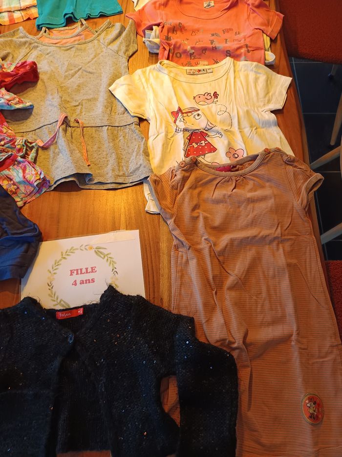 Lot fille 4ans - photo numéro 2