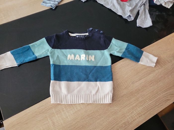 Joli pull 12mois