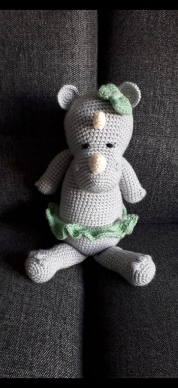 Doudou rhinocéros fait main