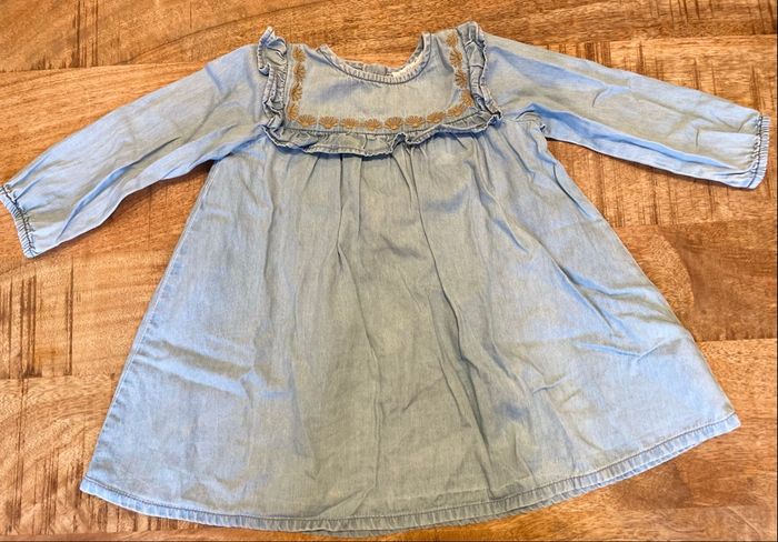 Lot de 4 robes 12-18 mois Vertbaudet et Bout’chou - photo numéro 4